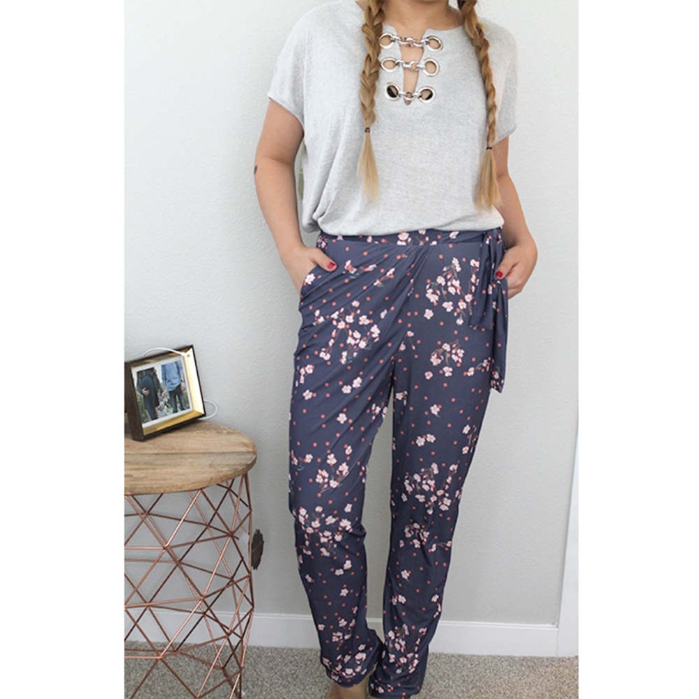 🆕 Floral‎ Casual Boyfriend Legging